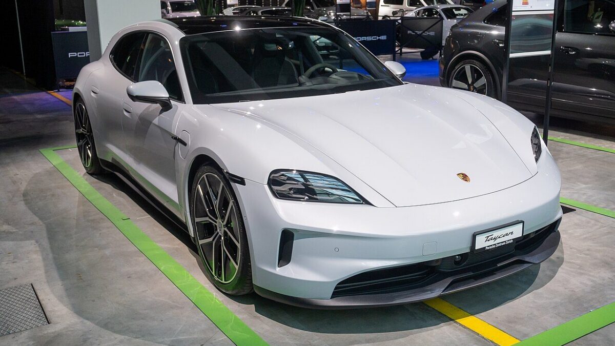 Porsche Taycan Sport Turismo Taycan 4S Sport Turismo (2021) – zdjęcie 4