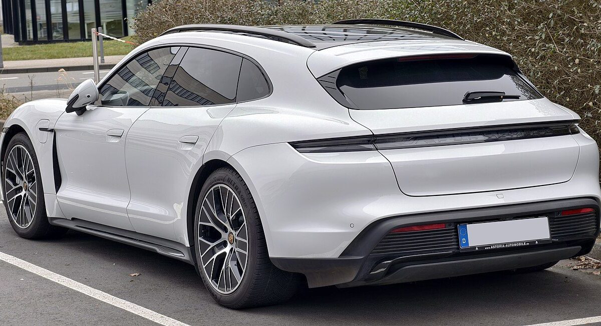 Porsche Taycan Sport Turismo Taycan 4S Sport Turismo (2021) – widok z tyłu