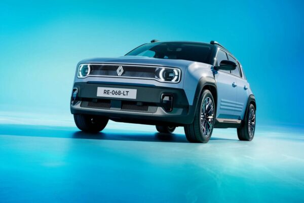 Renault 4 E-Tech (2025) – widok z przodu