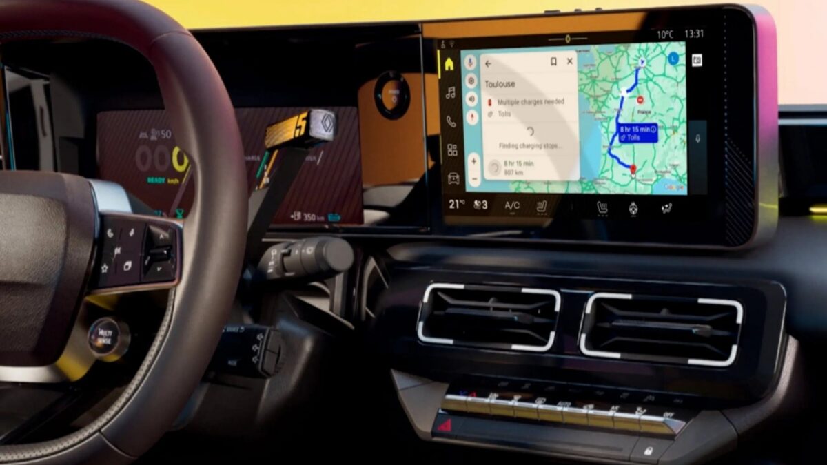 Renault 5 E-Tech 120 KM 40 kWh (2024) – wnętrze