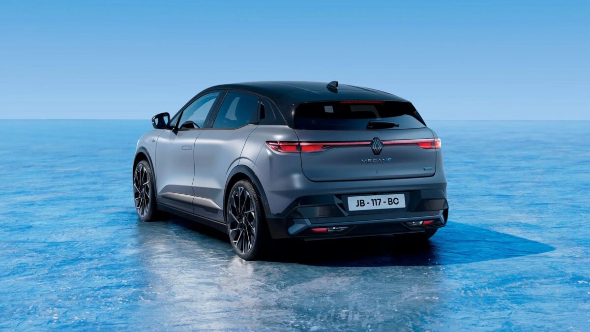 Renault Mégane E-Tech 220 KM 60 kWh (2022) – zdjęcie 2
