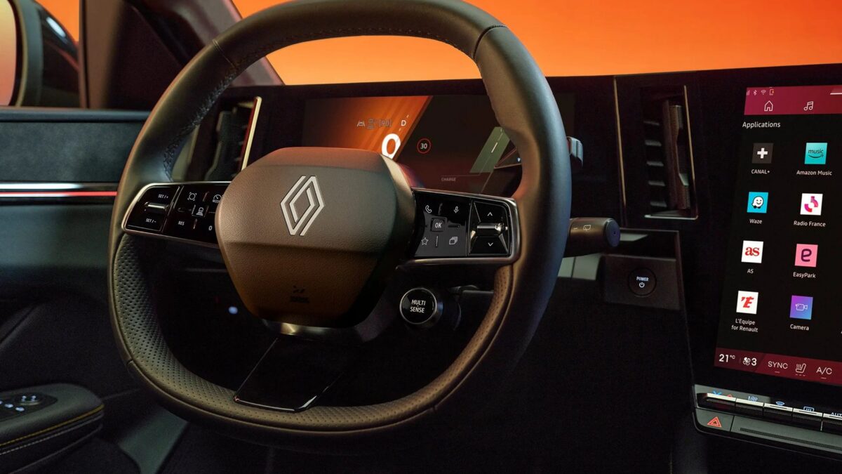 Renault Mégane E-Tech 220 KM 60 kWh (2022) – wnętrze