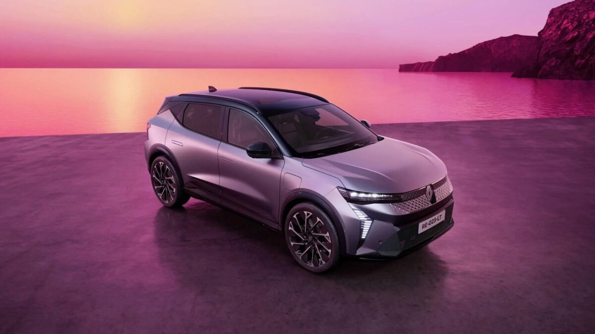 Renault Scénic E-Tech 220 KM 87 kWh (2024) – widok z przodu