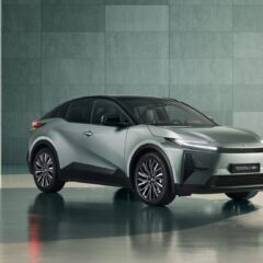 Toyota C-HR+ 167 KM 57,7 kWh (2025) – widok z przodu