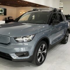 Volvo EX40 P5 Essential (2023) – zdjęcie 3