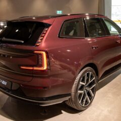 Volvo EX90 Single Motor Core (2024) – widok z tyłu