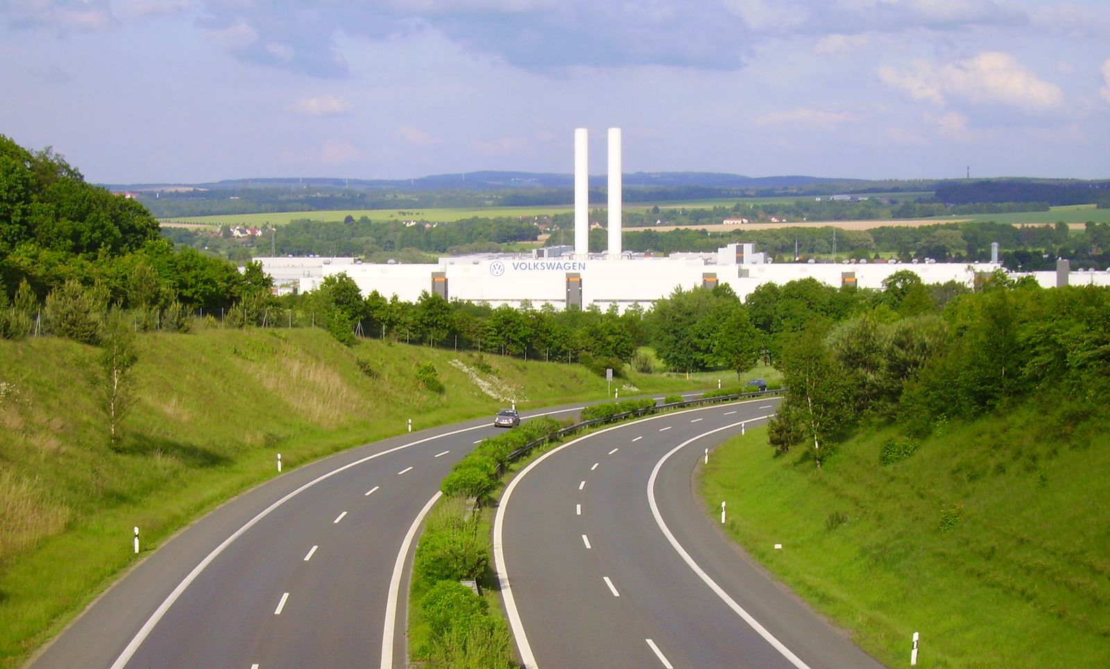 Zakład Volkswagena w Zwickau w dzielnicy Mosel, widok na hale produkcyjne
